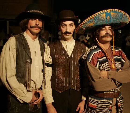 File:Amigos.jpg