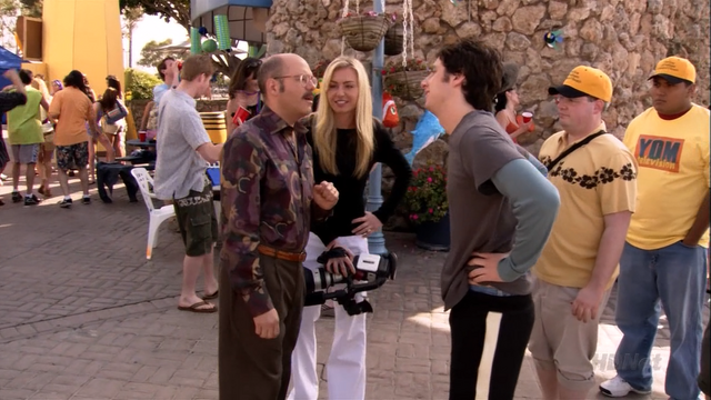 File:2x17 Spring Breakout (65).png