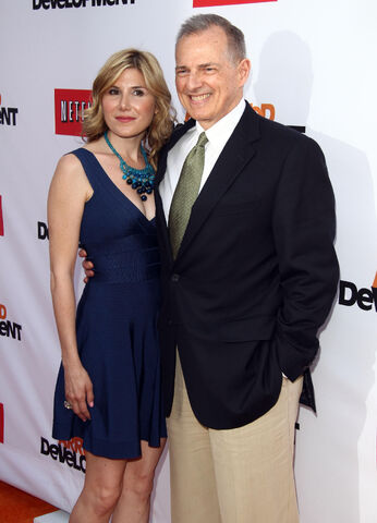 File:Arrested-development-s4-la-premiere-02.jpg