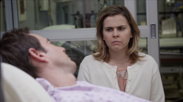 File:4x07 Colony Collapse (102).png