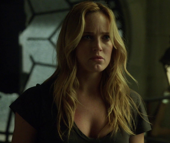 Bestand:Sara Lance.png