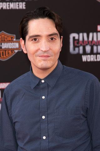 File:David Dastmalchian.png