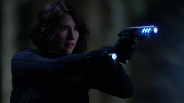 File:Alex Danvers' alien gun.png