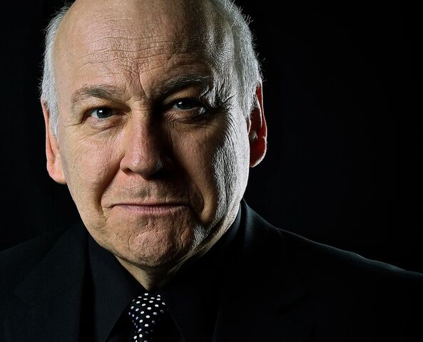 Bestand:Serge Houde.jpeg
