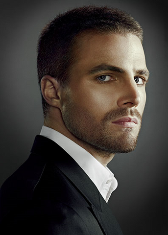 File:Oliver Queen promo mid-shot.png