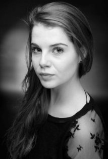 File:Lucy Boynton.jpg