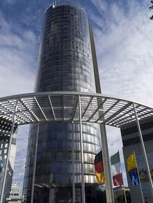 NRW, Essen, Sudviertel - RWE-Turm.jpg