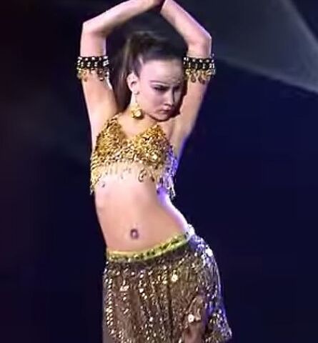 File:Hooray 4 bollywood.jpg