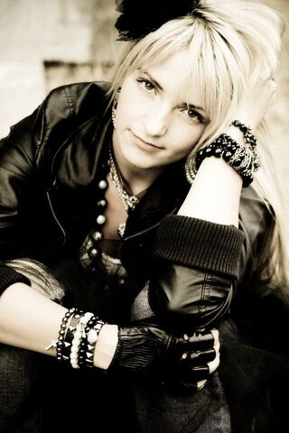 Archivo:RydelLynch.jpg