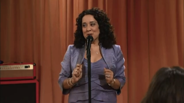 Archivo:Mrs. De La Rosa (3).png