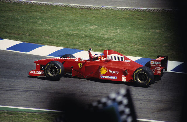 File:Michael Schumacher 1997.jpg