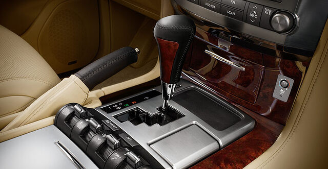 File:LXG int11.jpg
