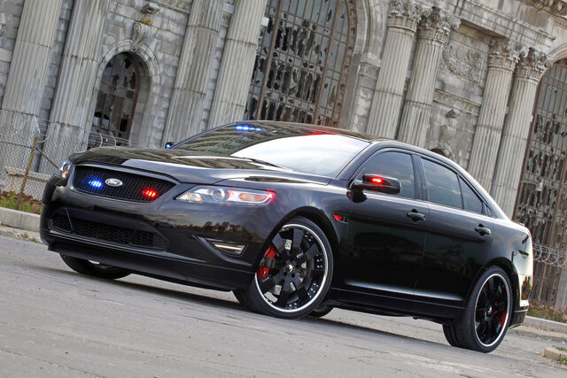 File:Ford-Taurus-Police-Interceptor-7.jpg