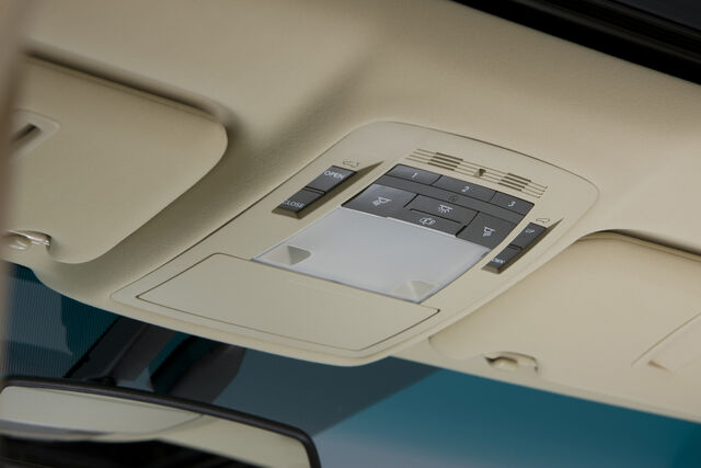 File:44 2010-rx.jpg