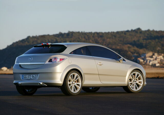 File:GTC 2genve.jpg