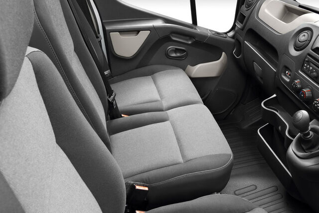 File:2011-Renault-Master-21.jpg
