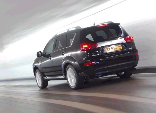 File:Peugeot40072.jpg