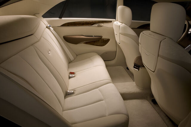 File:Cadillac-XTS-Concept-3.jpg