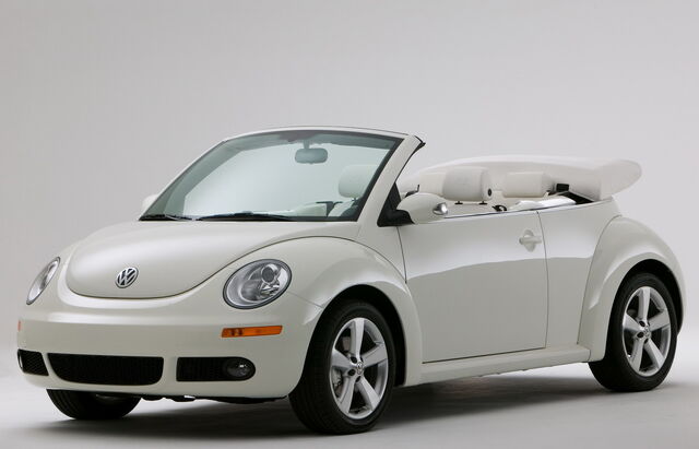 File:VWBeetle 100.jpg