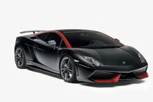 2013-Lamborghini-Gallardo-1