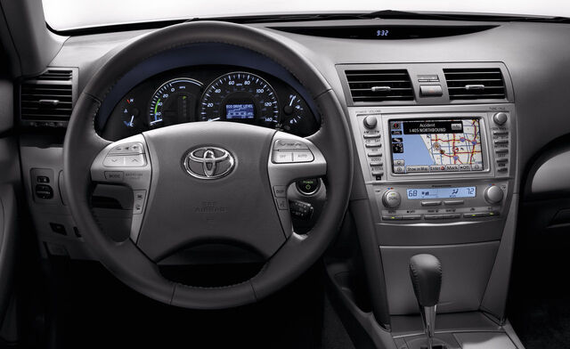 File:05 2009 toyota camry.jpg
