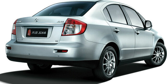 File:2010-Suzuki-SX4-3.jpg