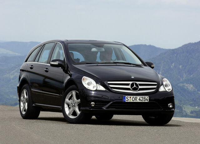 File:08mb rclass hi002.jpg