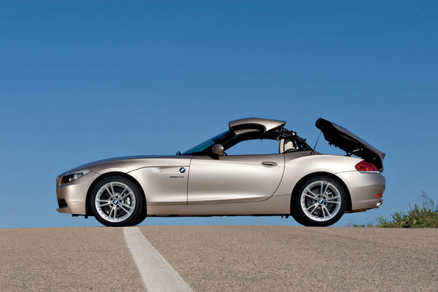 File:2010 z4 hi 19.jpg