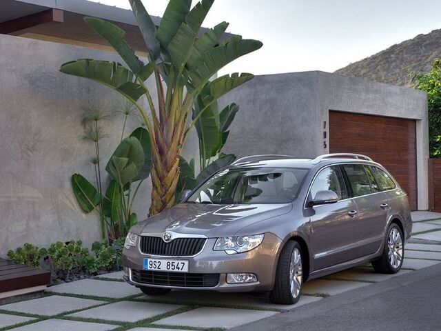 File:Skoda-Superb-Estate-67.jpg