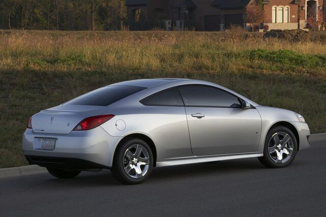 File:20095-pontiac-g6-facelift 13.jpg