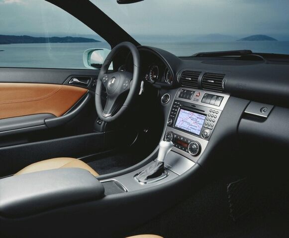 File:MercedesCLC166.jpg