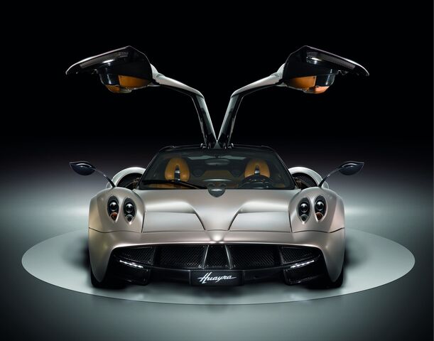 File:07-pagani-huayra.jpg