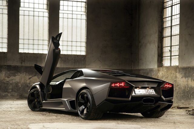 File:Reventon 2008 02.jpg