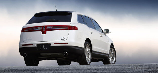 File:2013-lincoln-mkt05.jpg