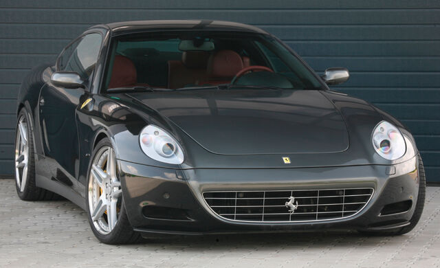 File:2010-novitec-rosso-ferrari-612-scaglietti-13.jpg
