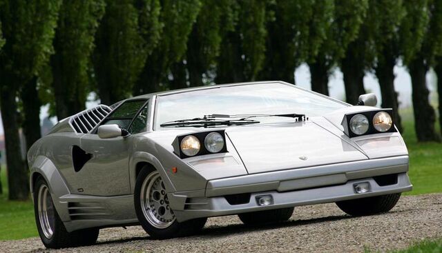 File:1988-1990-lamborghini-countach-25th-anniversary-847 1758 969X727.jpg