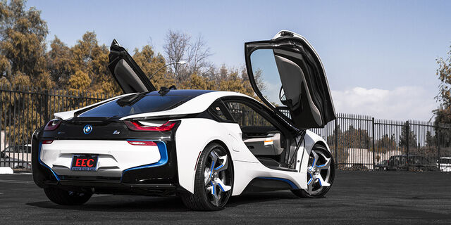 File:Bmw-i8-elica-112014-1.jpg