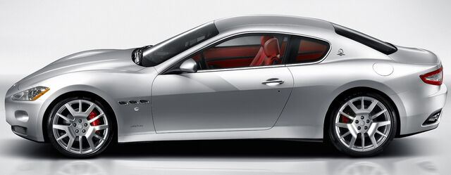 File:3-2008-maserati-granturismo.jpg