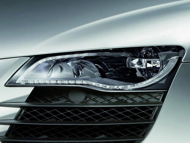 File:Audir8led.jpg