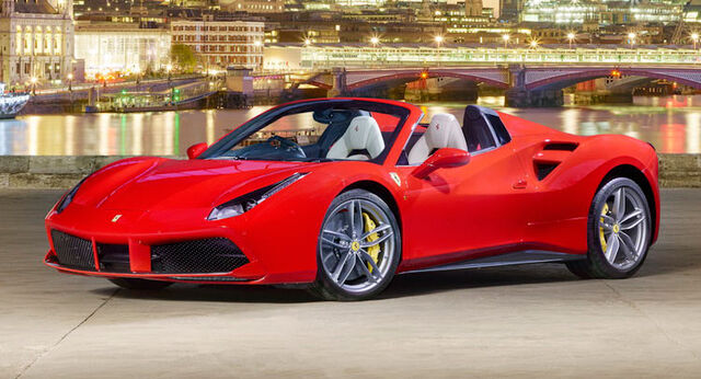 File:Ferrari-488-spider-launched-london-vip-clients-31.jpg