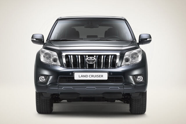 File:2010-Toyota-Land-Cruiser-1.jpg