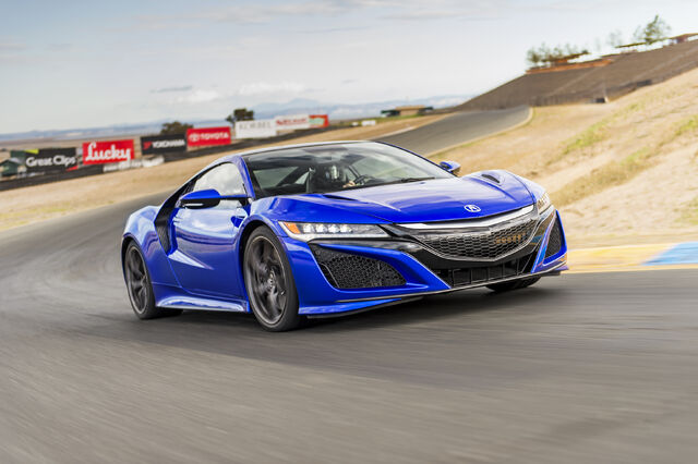 File:2017-Acura-NSX-front-three-quarter-in-motion-02.jpg