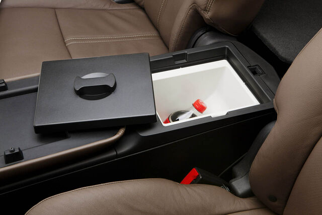 File:2013-lincoln-mkt23.jpg