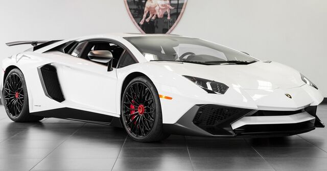 File:White-aventador-sv-main-952x500.jpg