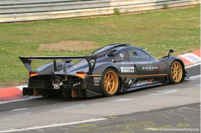 File:Pagani-zonda-r-spied-on-the-ring-setting-new-647-lap-time 100315243 l.jpg