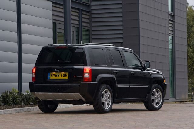 File:Jeep-Patriot-S-Limited-2.jpg