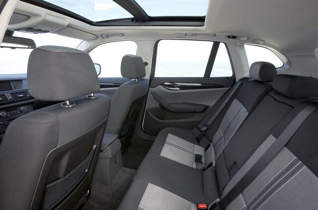 File:BMW-X1-21.jpg