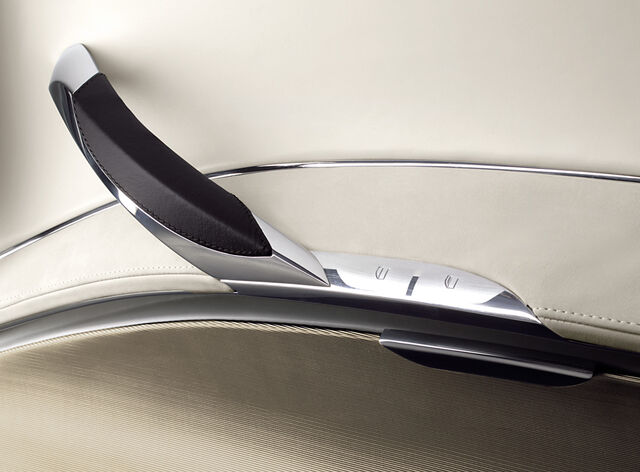 File:23-bmw-cs-concept.jpg