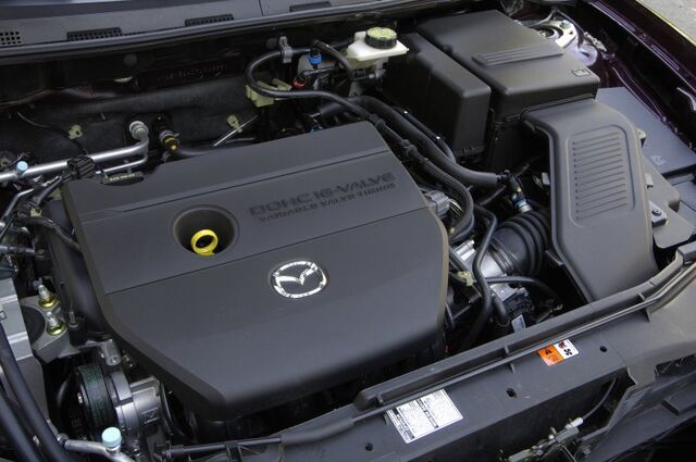 File:Mz 07mazda3 engine.jpg