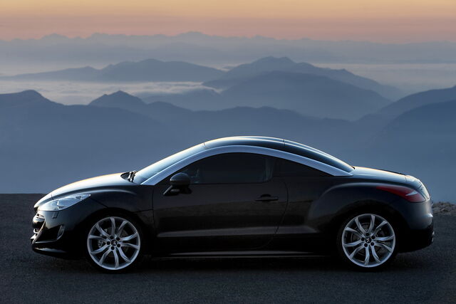 File:Peugeot-RCZ-8.jpg